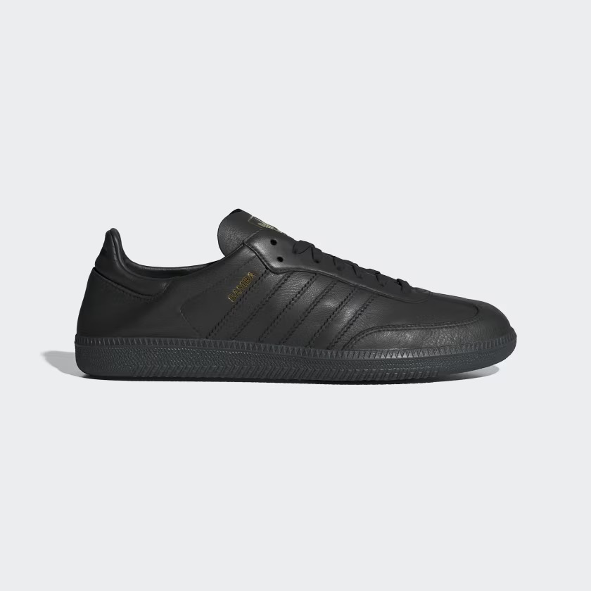Tênis do ano de novo? Este modelo da Adidas ainda é um dos mais procurados em 2024