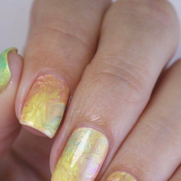 Oyster Shell Nails 